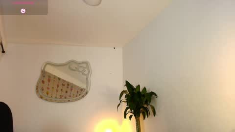 luciana_glow online show from April 25, 6:06 am