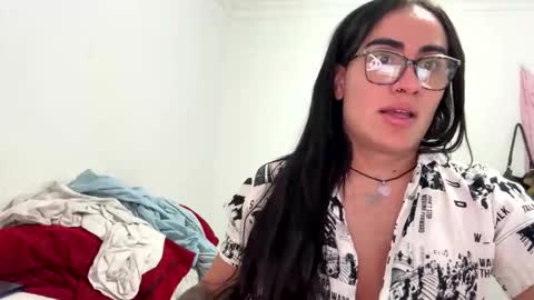 Luisa Monsters online show from October 12, 7:49 pm