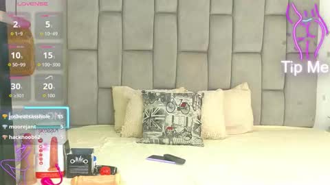 lunitadiva online show from October 28, 7:12 pm