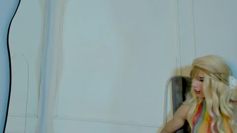 Polly online show from November 5, 5:29 am