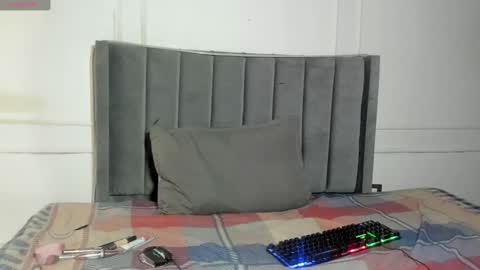 Polly online show from January 7, 9:07 pm