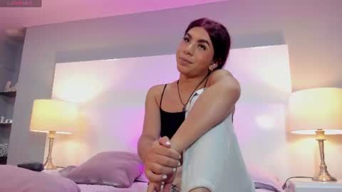 Lyaa Sweet online show from July 6, 5:03 am