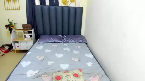 Maddison online show from March 15, 6:38 am