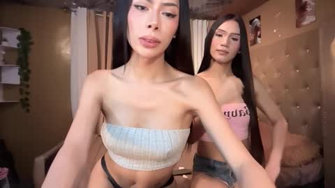 Lovely online show from February 5, 11:10 pm