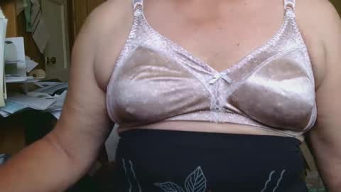 manwithboobs online show from September 18, 7:41 pm