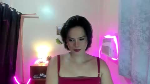 maxine_fucks online show from December 1, 1:46 pm