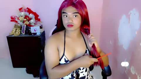 mealopezcumz69 online show from July 21, 12:19 pm