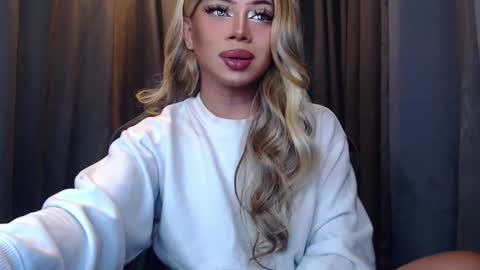 GODDESS OF ALL GODDESSES online show from October 6, 4:07 pm