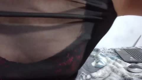 mery3881 online show from April 11, 10:02 pm