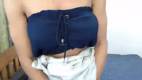 Snapshot of mhaekhalifa chatting on October 22, 4:20 pm Mary Mhae online show from October 22, 4:20 pm