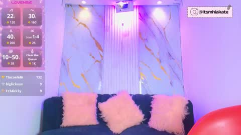 Mhia Kate online show from November 5, 3:12 pm