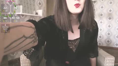 mia_wallase online show from October 11, 4:31 pm