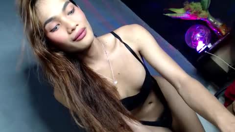 Zoey online show from November 27, 7:00 am