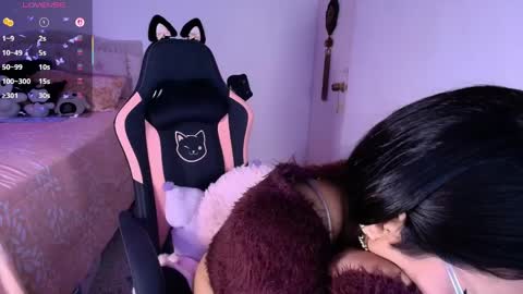 Asami  online show from April 11, 7:45 am