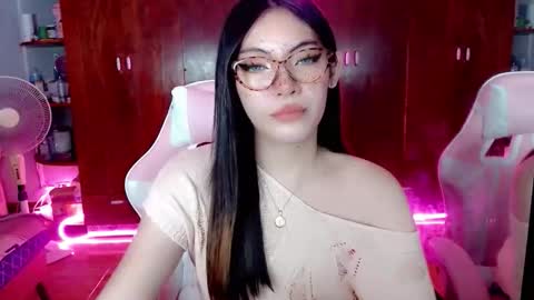 miss_hornydoll online show from October 30, 1:04 am