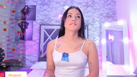 Gisell   Gigi online show from March 12, 1:30 pm