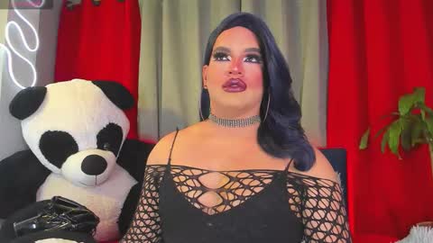 kassandra lazcano online show from November 2, 10:41 pm