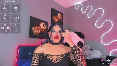 kassandra lazcano online show from April 4, 1:14 am