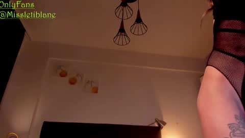Snapshot of missletiblane chatting on October 7, 4:35 am Letisia Onlyfans MissLetiBlane online show from October 7, 4:35 am