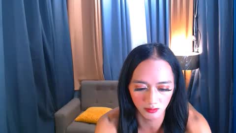 EXOTIC AGATHA online show from April 18, 12:40 pm