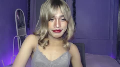 Snapshot of missrufaxxx chatting on December 5, 12:17 pm Cielo online show from December 5, 12:17 pm