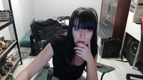 Snapshot of missthon chatting on February 5, 10:01 pm missthon online show from February 5, 10:01 pm