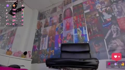   online show from February 1, 5:50 am