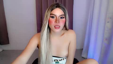 mistress kim18 online show from January 8, 6:01 pm