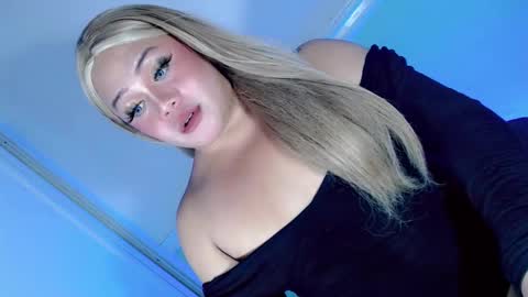 mistress_marta69 online show from November 6, 5:46 pm