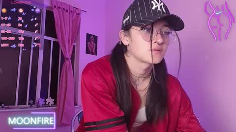 Nicky  online show from February 22, 6:17 am