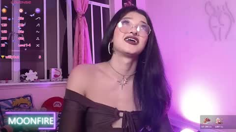 Nicky  online show from March 4, 5:32 am