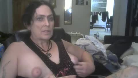 Autumn online show from October 4, 4:52 pm