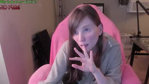 Natalie Marlo online show from March 18, 11:26 pm