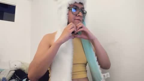 Nadia Clara online show from November 25, 7:54 am