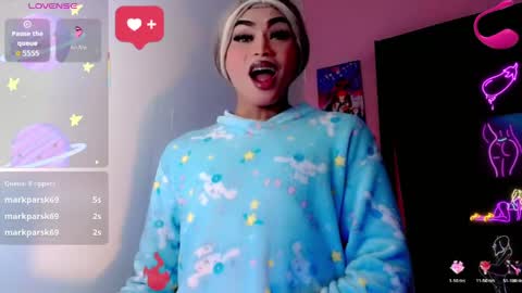 natasha_clifford online show from April 20, 7:48 pm