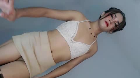 Nathalie smith online show from May 20, 5:13 am