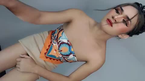 Nathalie smith online show from May 26, 7:49 am