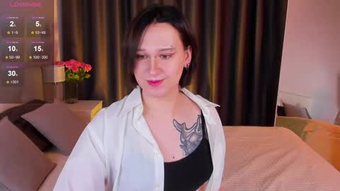 Nicole online show from February 6, 5:40 pm