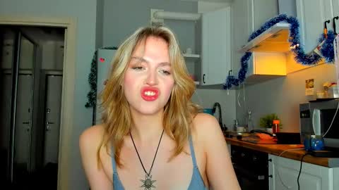 Veronica online show from January 8, 7:03 pm