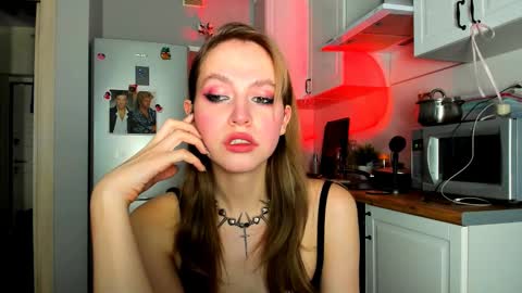 Veronica online show from February 18, 3:21 pm