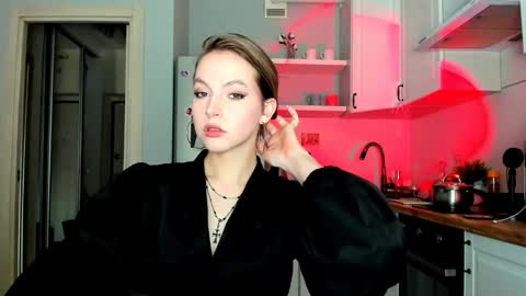 Veronica online show from February 24, 11:43 am