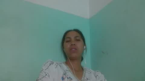 Snapshot of nirisouh chatting on October 13, 10:05 am nirisouh online show from October 13, 10:05 am
