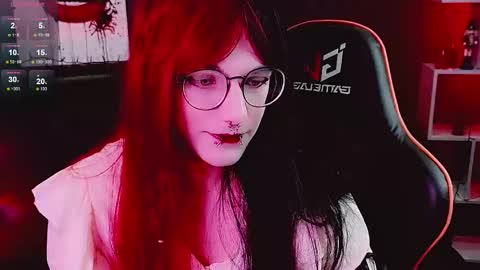 numbaka_ online show from March 12, 3:18 pm