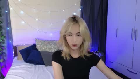 Ami and Maddy online show from March 18, 7:29 am