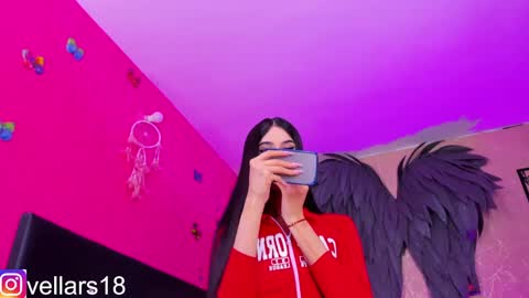 vella online show from February 2, 8:08 pm