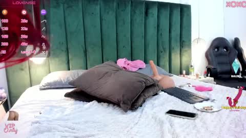 Paulina online show from March 31, 7:27 pm