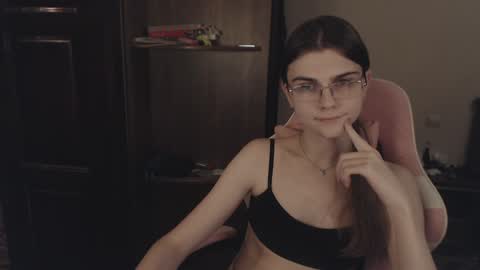 Farida online show from February 6, 12:54 am