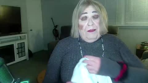 Geri online show from February 17, 12:40 am