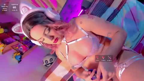 jackiee online show from January 23, 4:30 am