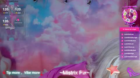 Thekawaiidomme online show from January 16, 4:28 pm